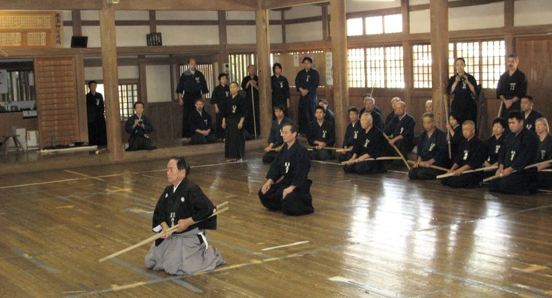 Kaminoda s. and Osato s. embu at Kashima Jingu